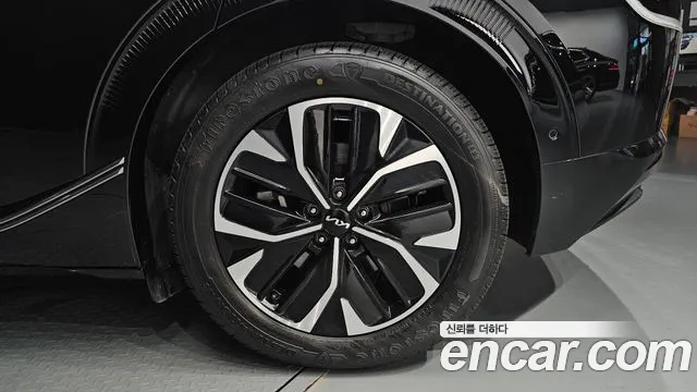 Kia EV6 Long Range — Фото автомобиля 20