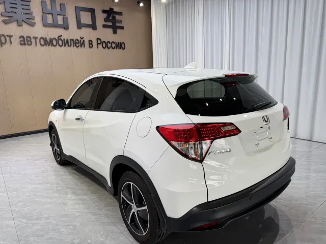 Honda Vezel — Фото автомобиля 6
