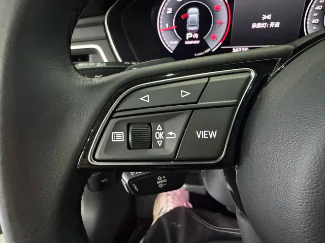 Audi A4L — Фото автомобиля 12
