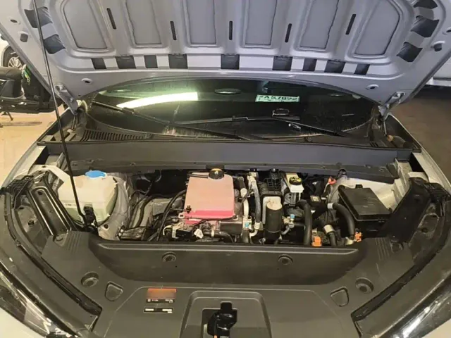 Geely Galaxy E5 — Фото автомобиля 19
