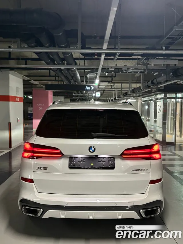 BMW X5 — Фото автомобиля 2