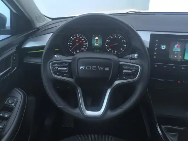 Roewe i5 — Фото автомобиля 15