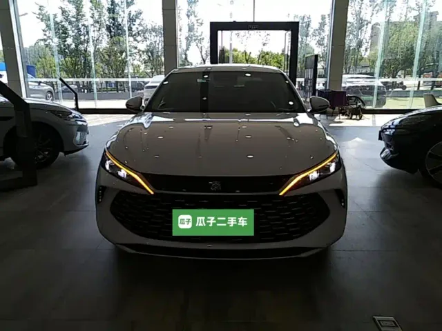 BYD Qin L — Фото автомобиля 2