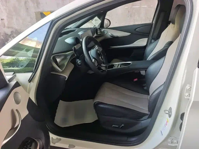 BYD Dolphin — Фото автомобиля 14