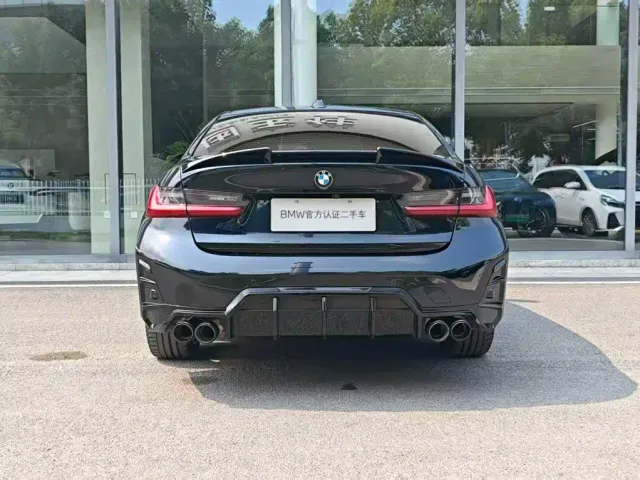 BMW 3 Series — Фото автомобиля 5