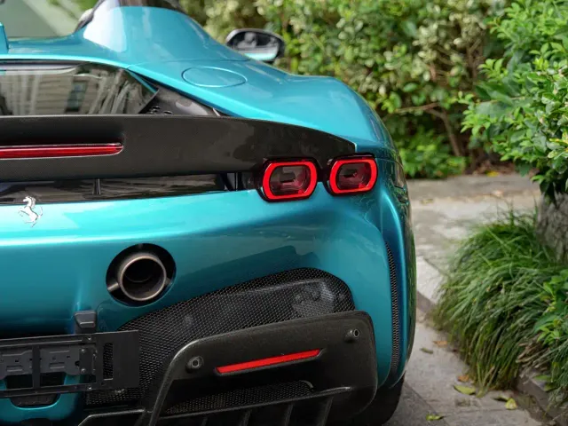 Ferrari SF90 — Фото автомобиля 15