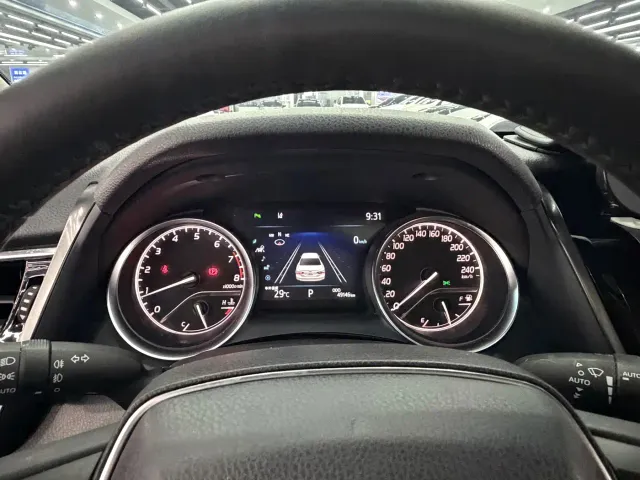 Toyota Camry — Фото автомобиля 14