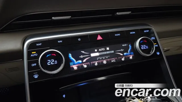 Genesis GV80 — Фото автомобиля 23