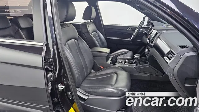 KG_Mobility_Ssangyong Rexton Новый Rexton Sport Khan Дизель 2.2 4WD — Фото автомобиля 10