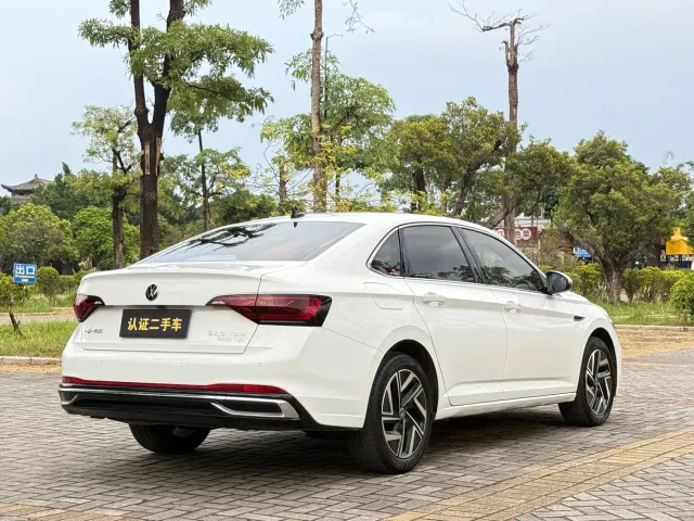 Volkswagen Sagitar — Фото автомобиля 15