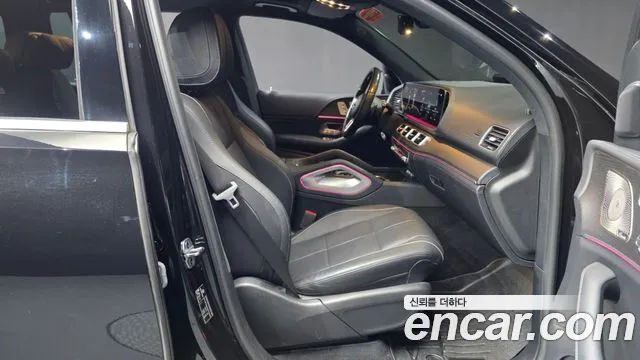Mercedes-Benz GLS-Class — Фото автомобиля 10
