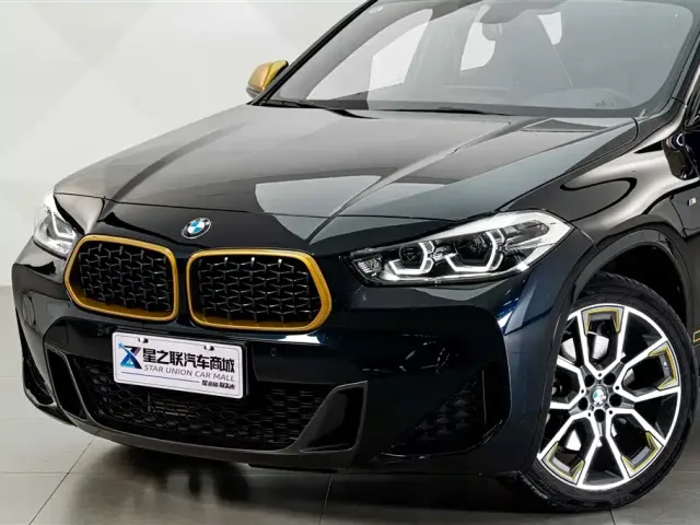 BMW X2 — Фото автомобиля 2