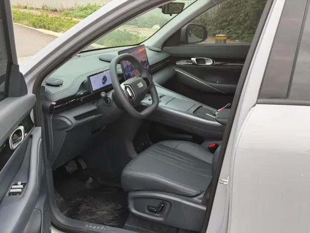 Geely Galaxy E5 — Фото автомобиля 7