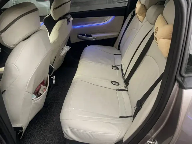 Changan Qiyuan A07 — Фото автомобиля 8