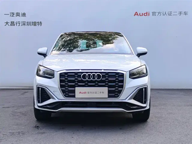 Audi Q2L — Фото автомобиля 2
