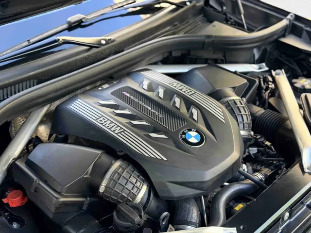 BMW X7 — Фото автомобиля 12