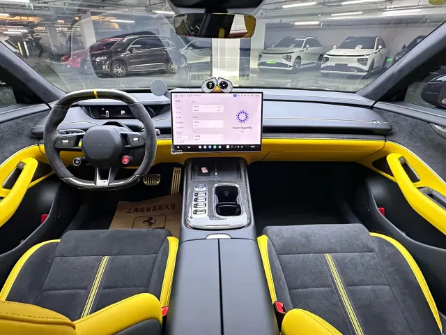 Xiaomi SU7 Ultra — Фото автомобиля 14