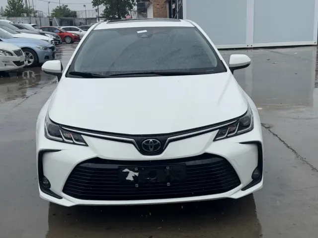 Toyota Corolla — Фото автомобиля 2