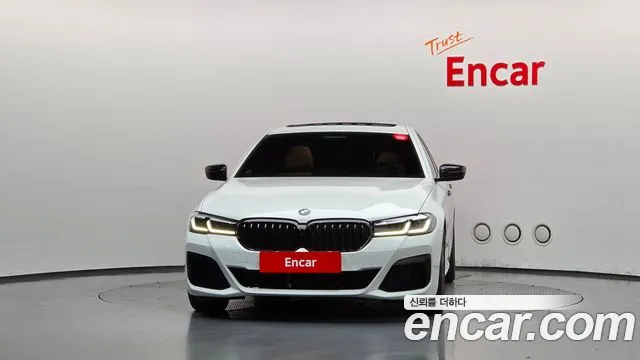 BMW 5 Series G30 — Фото автомобиля 3
