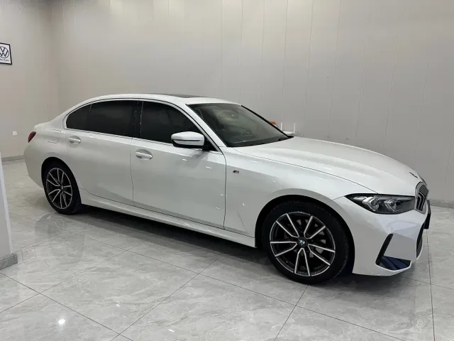 BMW 3 Series — Фото автомобиля 3