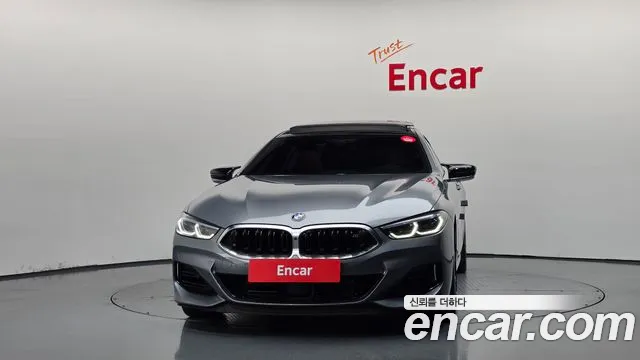 BMW 8 Series G15 — Фото автомобиля 3