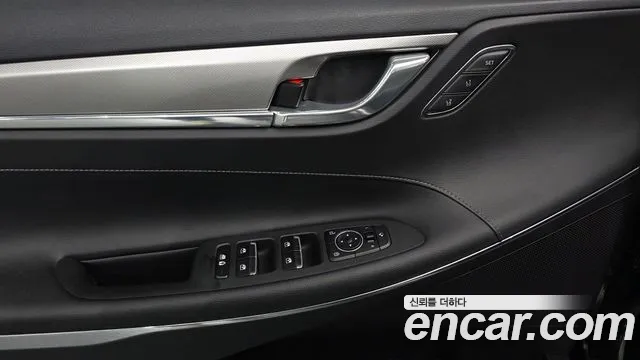 Hyundai Grandeur (New) Hybrid — Фото автомобиля 16