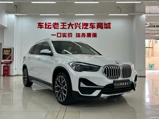 BMW X1 — Фото автомобиля 3