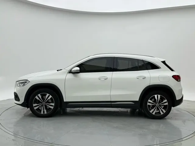 Mercedes-Benz GLA-Class — Фото автомобиля 4