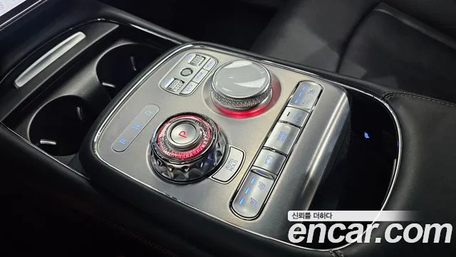 Genesis G90 Бензин 3.5 турбо AWD — Фото автомобиля 9