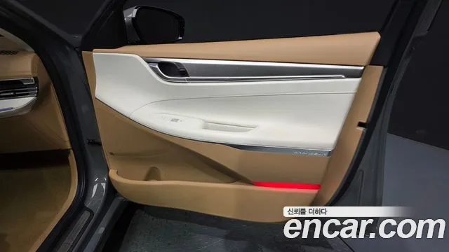Hyundai Grandeur New — Фото автомобиля 13