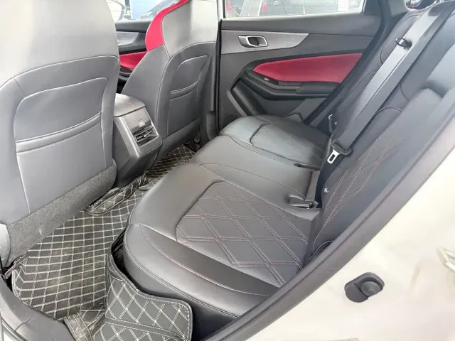 Changan CS55 Plus — Фото автомобиля 10