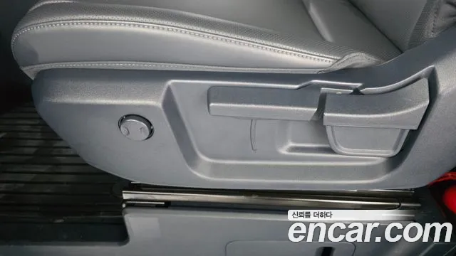 Kia PV5 — Фото автомобиля 25