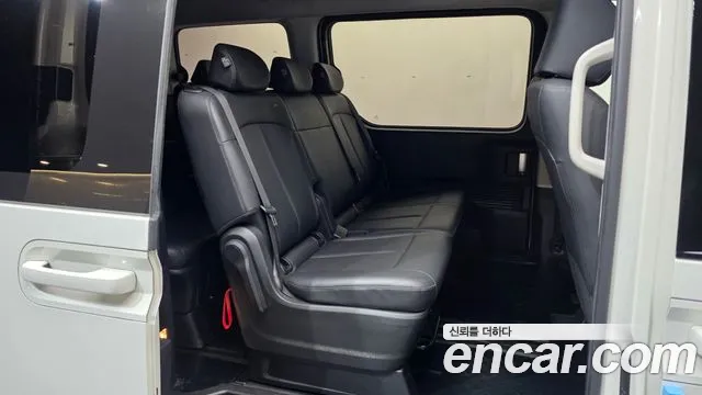 Hyundai Staria — Фото автомобиля 18