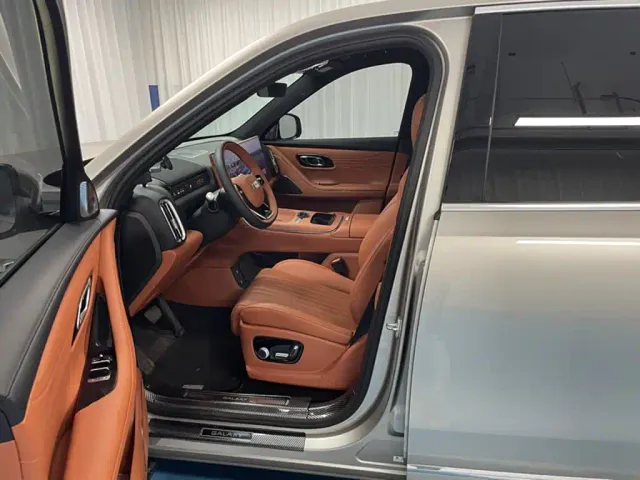 Geely Galaxy M9 — Фото автомобиля 9