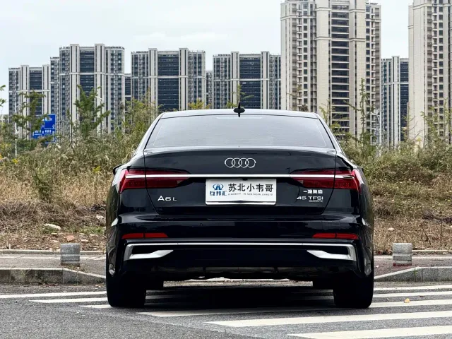 Audi A6L — Фото автомобиля 5