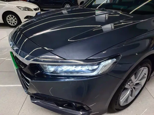 Honda Accord — Фото автомобиля 16