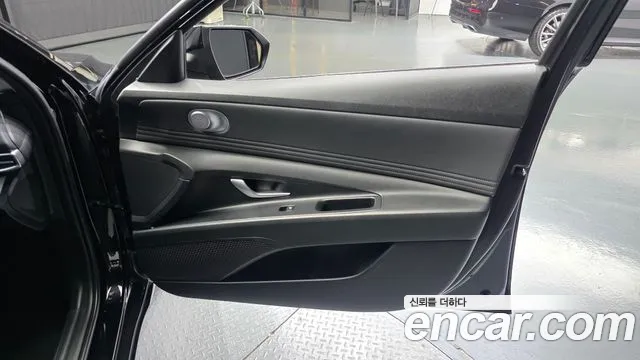 Hyundai AVANTE Avante (CN7) — Фото автомобиля 22