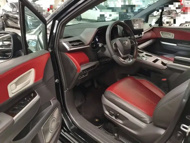 Toyota Granvia — Фото автомобиля 15