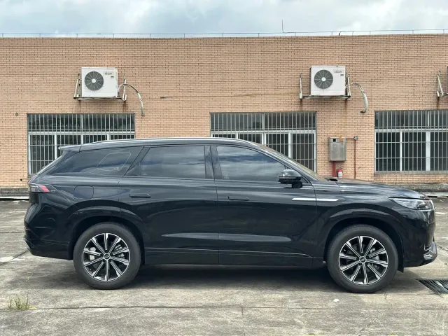 Chery Tiggo 9 — Фото автомобиля 4