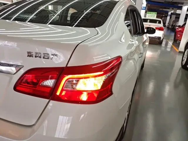 Nissan Sylphy — Фото автомобиля 7