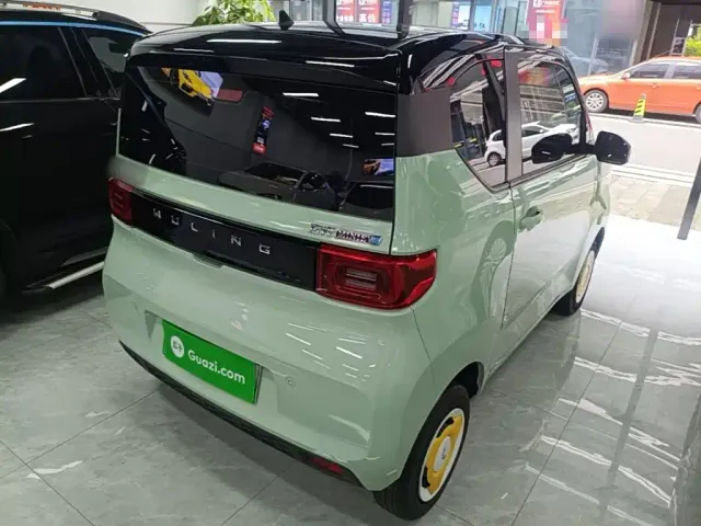 Wuling Hongguang Mini EV — Фото автомобиля 6