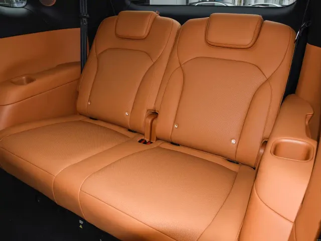IM Motors LS8 — Фото автомобиля 10