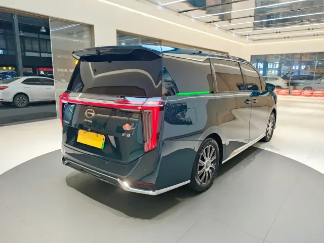 GAC Trumpchi E9 — Фото автомобиля 5