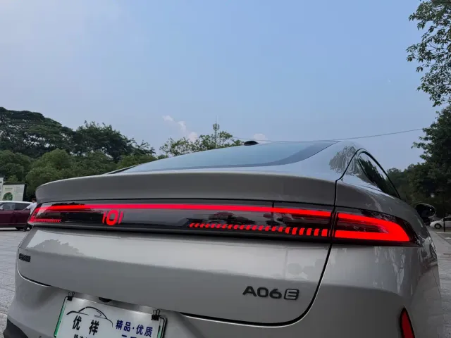 Changan Qiyuan A06 — Фото автомобиля 20