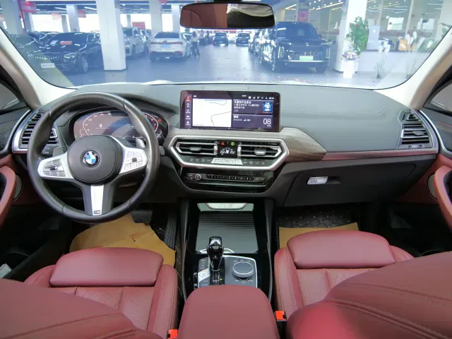 BMW X3 — Фото автомобиля 12