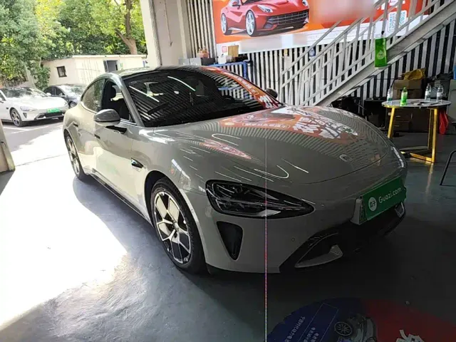 Xiaomi SU7 — Фото автомобиля 3