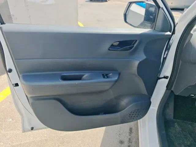 Wuling Hongguang — Фото автомобиля 12