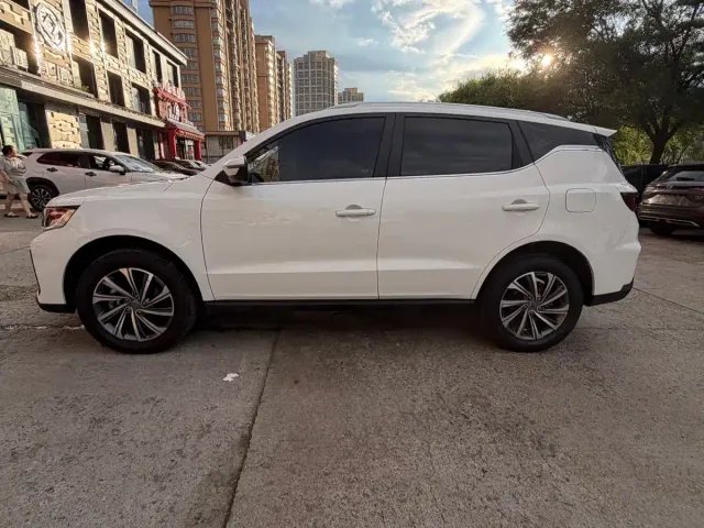 Geely Vision X6 — Фото автомобиля 8
