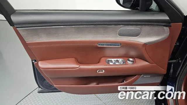 Genesis G90 RS4 — Фото автомобиля 23