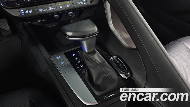 Hyundai AVANTE Avante (CN7) — Фото автомобиля 9